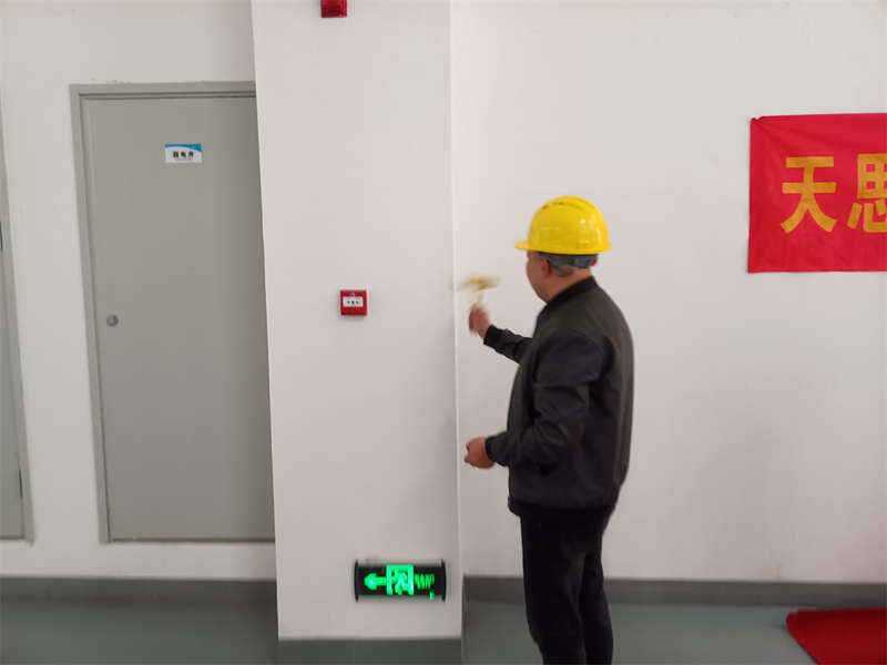 <a href=http://m.huadesports.cn/gccf/ target=_blank class=infotextkey>合肥廠房裝修</a>